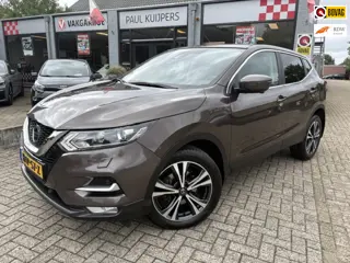 Nissan Qashqai 1.3 DIG-T 160 Business Edition AUTOMAAT *360 camera + parkeersensor v/a + trekhaak + 