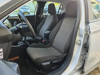 Foto 20 van Opel Corsa 1.2 Edition Dealer Onderhouden Carplay Navi