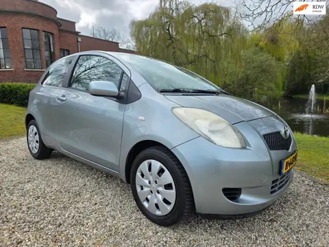 Toyota Yaris 1.3 VVTi Terra AIRCO *apk:07-2027*