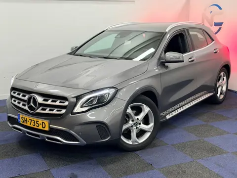 Mercedes-Benz GLA-klasse 180 Premium Plus / AUTOMAAT / NAP / MULTIEMEDIA-NAVI