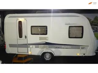 HOBBY EXCELLENT 410 SFE 2011 VASTBED TREINZIT MOVER Bovag 2025