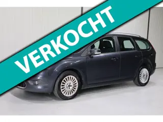 Ford Focus Wagon 1.6 Titanium CLIMA - NAVI - APK - RIJDT PRIMA!
