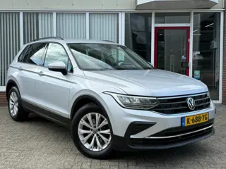 VOLKSWAGEN TIGUAN 1.5 TSI Life Orgineel NL I Stoelverwarming I Trekhaak I Adaptive Cruise I Volledig onderhouden