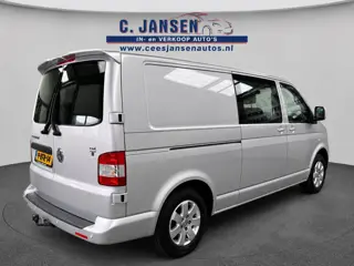 Foto 16 van Volkswagen Transporter 1.9 TDI 340 Budgetline DC T-Edition! Super mooi! Volledig onderh. Trekhaak!