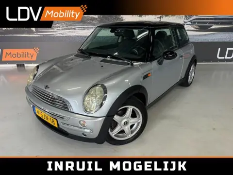 MINI COOPER 1.6 COOPER CHILI / 111453 km / APK t/m 02-05-2027 / Documentatie aanwezig.