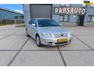 Toyota Avensis 2.0 VVTi Executive Airco/Cruise/Trekhaak/Stoelverwarming/PDC