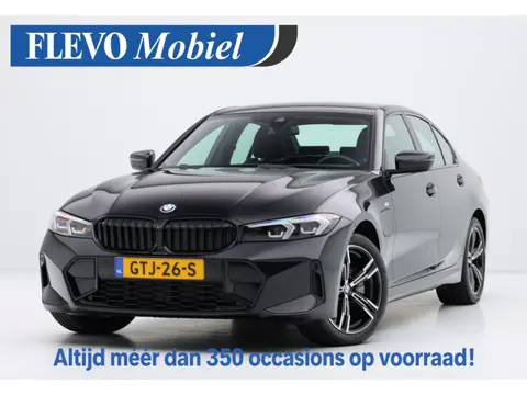 BMW 3-serie 320e M Sport Aut. Leer/Alcantara|Carplay|Cam|Enz.
