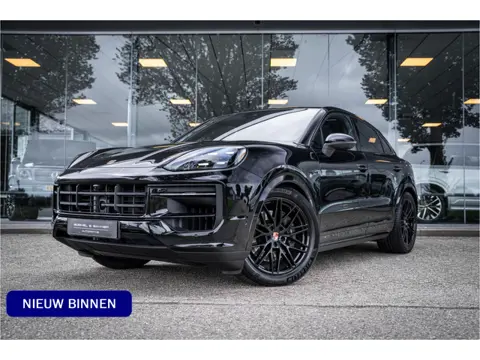 Porsche Cayenne Coupé 3.0 E-Hybrid ** Sport Design ** Luchtvering ** 18-weg ** HUD ** BOSE ** Sportu