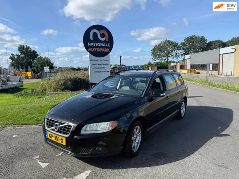 Volvo V70 2008 * 2.4 D5 Momentum * AUTOMAAT * APK