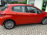 Foto 23 van Peugeot 208 1.2 PureTech Allure