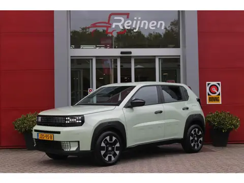 Fiat Grande Panda 1.2 Hybrid 110PK AUTOMAAT ICON | DRAADLOOS APPLE CARPLAY/ANDROID AUTO | CRUISE CON