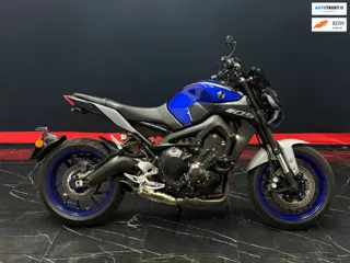 Yamaha Tour MT-09 ABS Akrapovic ABS LED Garantie