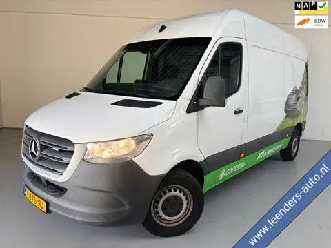 Mercedes-Benz Sprinter AUTOMAAT 314 2.2 CDI 140pk euro6 L2H2, Airco, CruiseControl, Trekhaak ZEER NE