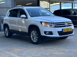 Volkswagen Tiguan 1.4 TSI Sport&Style/ Airco/ trekhaak/