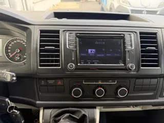 Foto 13 van Volkswagen Transporter 2.0 TDI L2H1KOELING ‘16 75KW