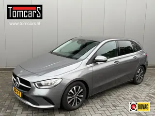 Mercedes-Benz B-Klasse 180 Automaat Mild-Hybrid Business Navigatie/Camera/Stoel-stuurverwarming