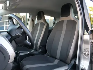 Foto 17 van Volkswagen up! 1.0 TSI 90pk high up! | Parkeersensoren | Cruise Control | Camera |