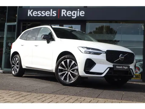 Volvo XC60 2.0 T8 Plug-in hybrid AWD Plus Dark | Pano | HuD | 360 | H&K | Memory | ACC | Keyless | B
