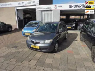 Mazda 2 1.4 Exclusive/ Nwe APK