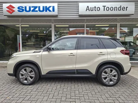 Suzuki Vitara 1.4 Boosterjet Select Smart Hybrid (bj 2025)