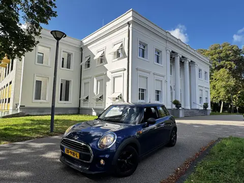 MINI 3-Deurs AUTOMAAT BUSINESS 1.2 One Pepper (bj 2014)
