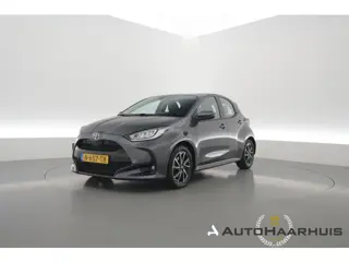 Toyota Yaris 1.5 Hybrid Dynamic | Rijklaar! | Adapt. Cruise | Bluetooth | Keyless | Lane Assist | Ca