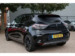 Foto 19 van Renault Clio 1.6 E-Tech Full Hybrid 145 esprit Alpine 360 Camera