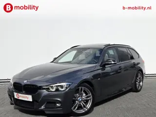 BMW 3 Serie Touring 320i High Executive M-Sport Trekhaak 1800kg Apple CarPlay NL Auto! | Head-Up | P