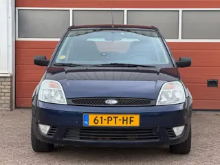 Foto 13 van Ford Fiesta 1.3 Futura