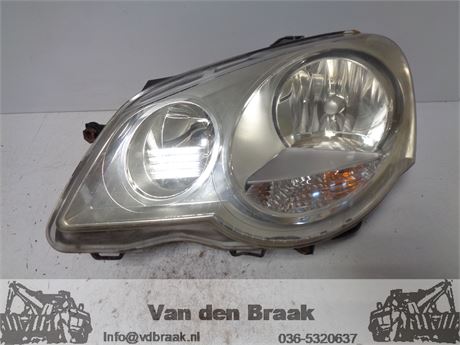 Volkswagen Polo 9N3 2005-2009 Koplamp links