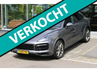 Porsche Cayenne Coupé 3.0 E-Hybrid LUCHTVERING SOFTCOLSE PANO-DAK!