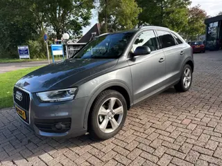 Foto 19 van Audi Q3 2.0 TFSI quattro Pro Line automaat