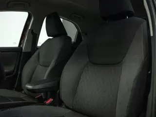 Foto 11 van Toyota Yaris 1.5 Hybrid Dynamic | Trekhaak | Airco | Climate control | Cruise control | Automaat | C