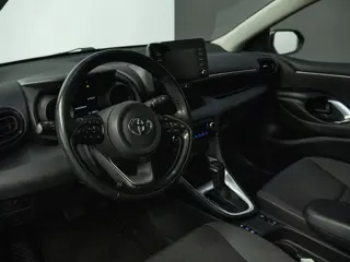 Foto 19 van Toyota Yaris 1.5 Hybrid Dynamic | Trekhaak | Airco | Climate control | Cruise control | Automaat | C