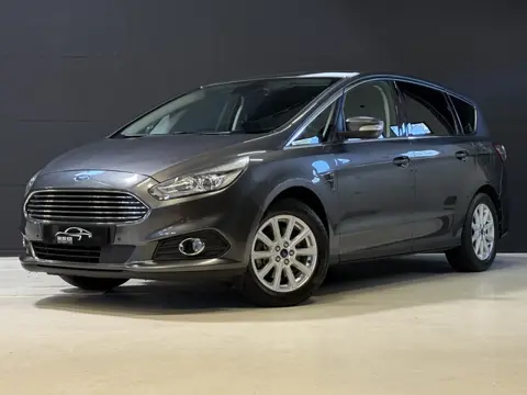 Ford S-Max 1.5 Titanium 7p. | Stoel/stuur verwarming | Trekhaak | Apple Carplay