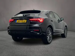 Foto 17 van Audi Q3 Sportback 45 TFSI e S Edition | Adaptieve Cruise Control | Trekhaak | Camera | Privacy Glas