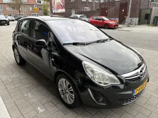 Foto 15 van Opel Corsa 1.4-16V Cosmo 1E EIG/NAP/DEALER OND/NAVI/CLIMA/5 DRS