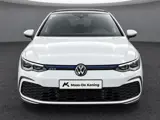 Foto 30 van Volkswagen Golf 1.4 eHybrid 245pk GTE · Panoramadak · Trekhaak · Apple/Android Car Play · Camera · S