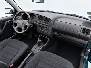 Foto 20 van Volkswagen GOLF 1.8 CL |1e eigenaar en 1e lak, uitzonderlijk mooi