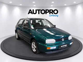 Foto 18 van Volkswagen GOLF 1.8 CL |1e eigenaar en 1e lak, uitzonderlijk mooi
