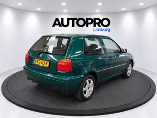 Foto 15 van Volkswagen GOLF 1.8 CL |1e eigenaar en 1e lak, uitzonderlijk mooi
