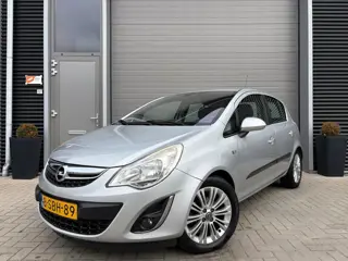 Opel Corsa 1.4-16V Cosmo