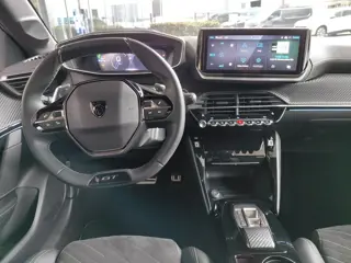 Foto 12 van Peugeot 208 1.2 Hybrid 145 e-DCS6 GT | CLIMATE | CARPLAY | ELEKTRISCHE STOELVERSTELLING
