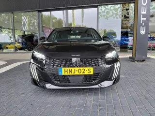 Foto 14 van Peugeot 208 1.2 Hybrid 145 e-DCS6 GT | CLIMATE | CARPLAY | ELEKTRISCHE STOELVERSTELLING