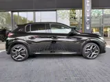 Foto 26 van Peugeot 208 1.2 Hybrid 145 e-DCS6 GT | CLIMATE | CARPLAY | ELEKTRISCHE STOELVERSTELLING