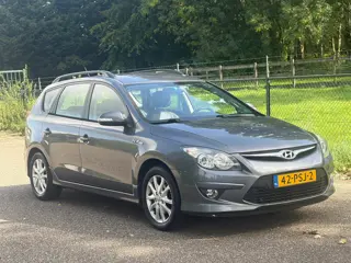 Hyundai I30 CW 1.6i i-Motion Business /Trekhaak/Airco/