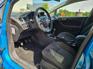 Foto 19 van Ford Fiesta 1.0 EcoBoost Titanium 5-deurs AIRCO/cruise