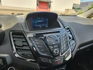 Foto 13 van Ford Fiesta 1.0 EcoBoost Titanium 5-deurs AIRCO/cruise