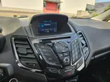 Foto 23 van Ford Fiesta 1.0 EcoBoost Titanium 5-deurs AIRCO/cruise