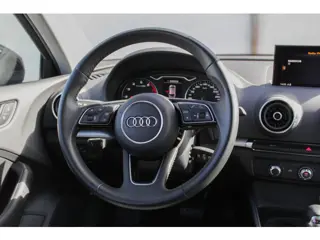 Foto 17 van Audi A3 Sportback 30 TFSI Sport Lease Edition - automaat - xenon - cruise